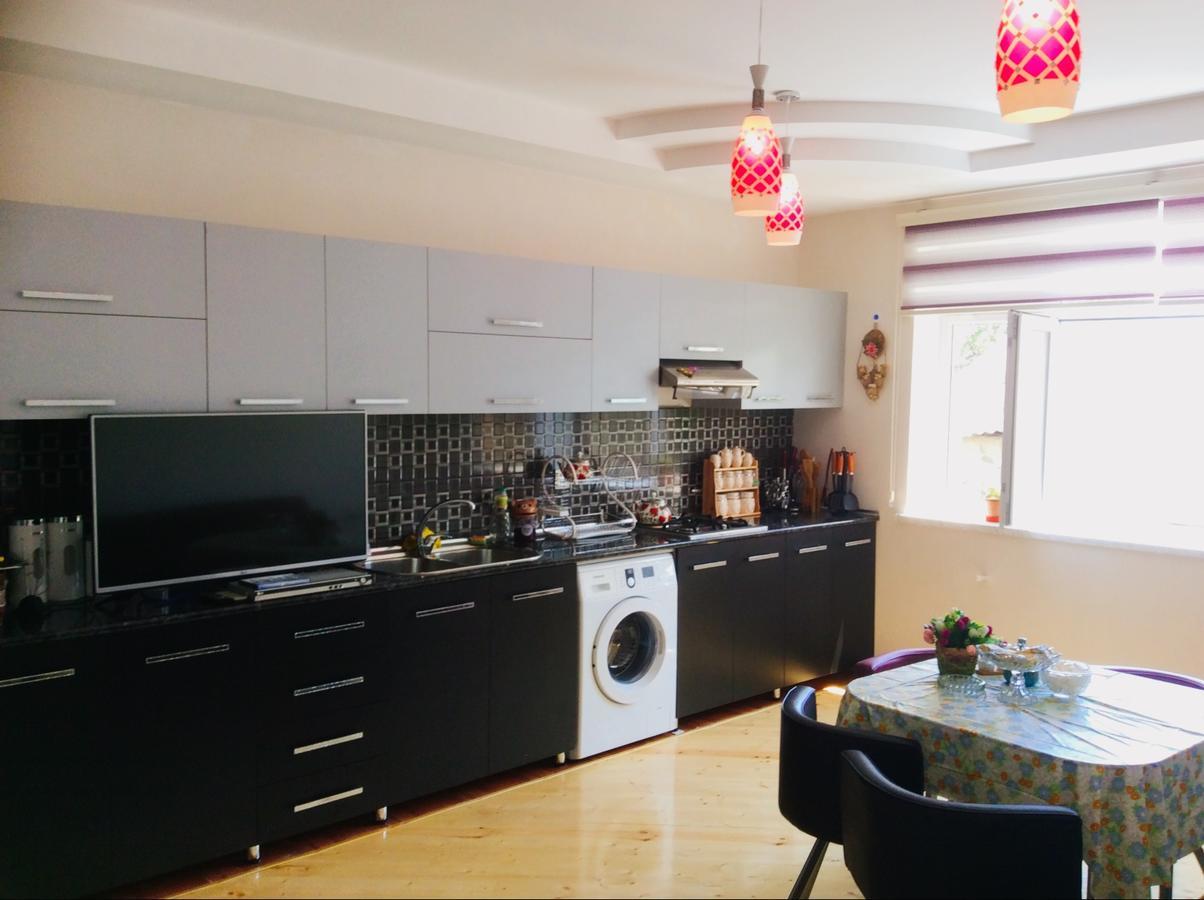 House On Ashiq Cuma Street 8 Bed & Breakfast Şǝki Екстериор снимка